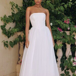 Tea length wedding dress. Short strapless off white bridal gown